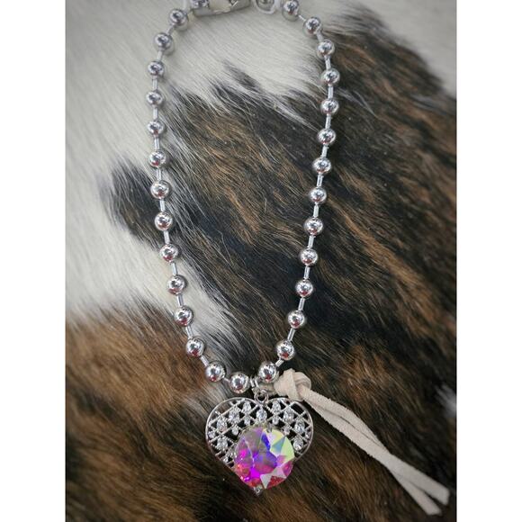 Heart Rhinestone Necklace - Picture 2 of 3